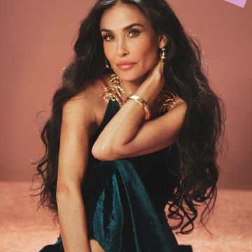 Demi Moore - Magazine and Candid Shoots Collection in demimoore_3616465167471806521.jpg - hidden celebrity photo